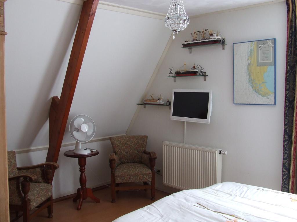 Schoonoord B&B 'T Nije Huus الغرفة الصورة